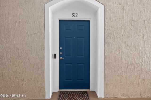 10550 BAYMEADOWS Road 912, Jacksonville, FL 32256