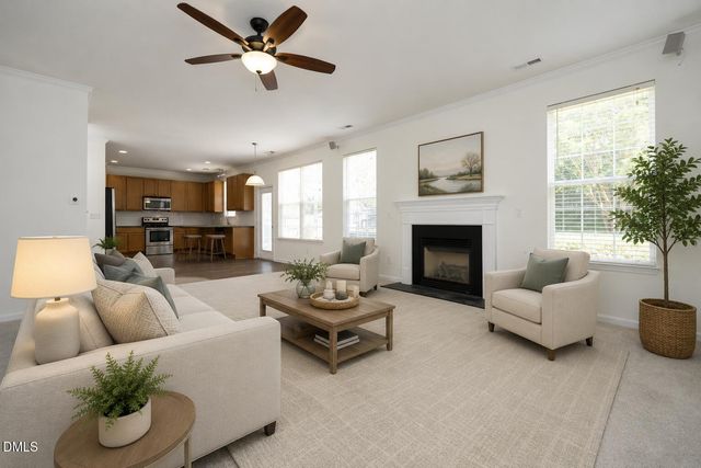 154 Stobhill Lane, Holly Springs, NC 27540