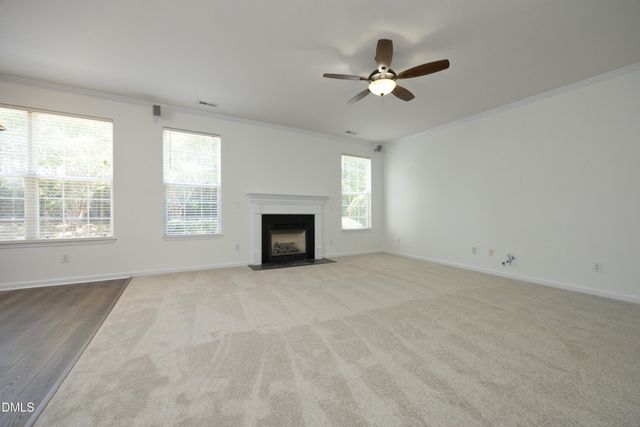 154 Stobhill Lane, Holly Springs, NC 27540