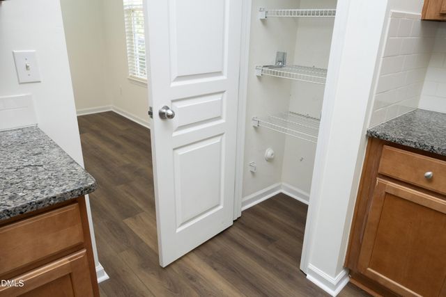 154 Stobhill Lane, Holly Springs, NC 27540