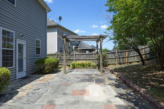 154 Stobhill Lane, Holly Springs, NC 27540