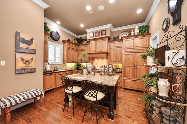 1406 Lake Pointe Parkway, Sugar Land, TX 77478