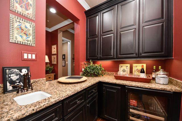 1406 Lake Pointe Parkway, Sugar Land, TX 77478