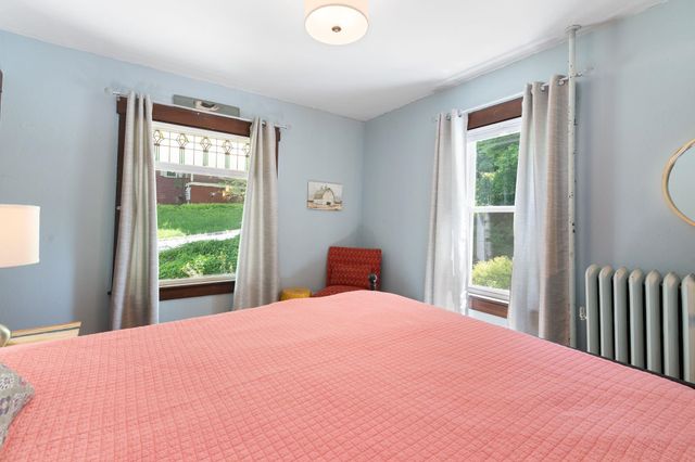 39 Locust Street, Brattleboro, VT 05301