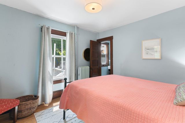 39 Locust Street, Brattleboro, VT 05301