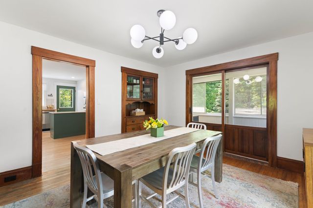 39 Locust Street, Brattleboro, VT 05301