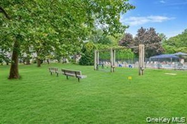 507 Sara Circle, Port Jefferson Station, NY 11776