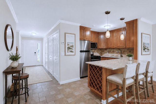 507 Sara Circle, Port Jefferson Station, NY 11776