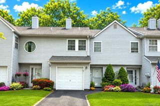 507 Sara Circle, Port Jefferson Station, NY 11776