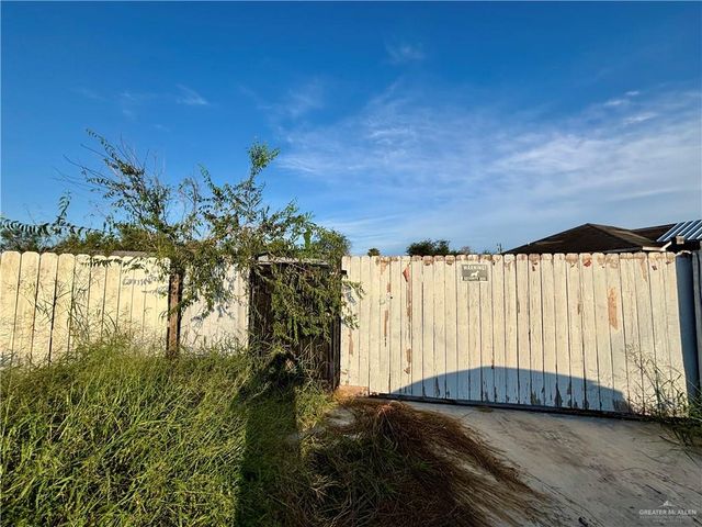 4006 Toro Avenue, Weslaco, TX 78599