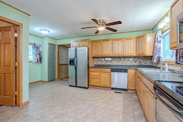 701 COTTAGE STREET, Merrill, WI 54452