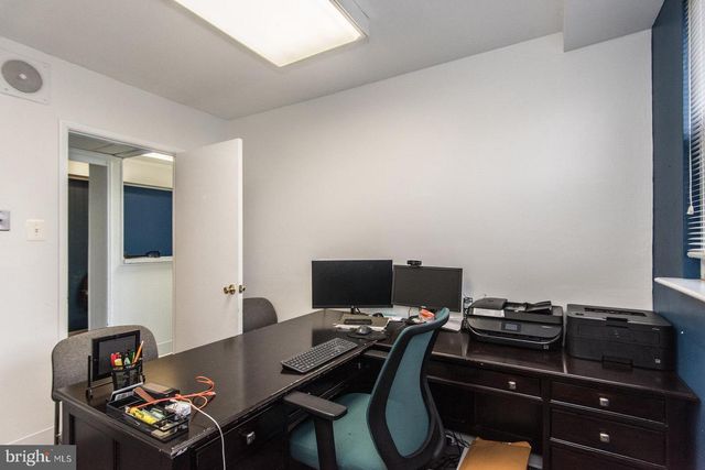 7631 ALGON AVE, Philadelphia, PA 19111