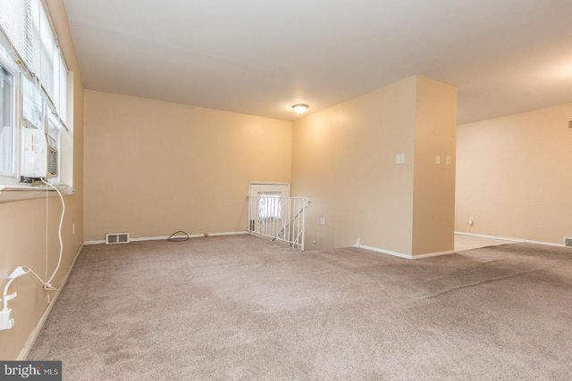 7631 ALGON AVE, Philadelphia, PA 19111