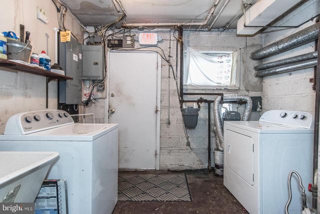 7631 ALGON AVE, Philadelphia, PA 19111