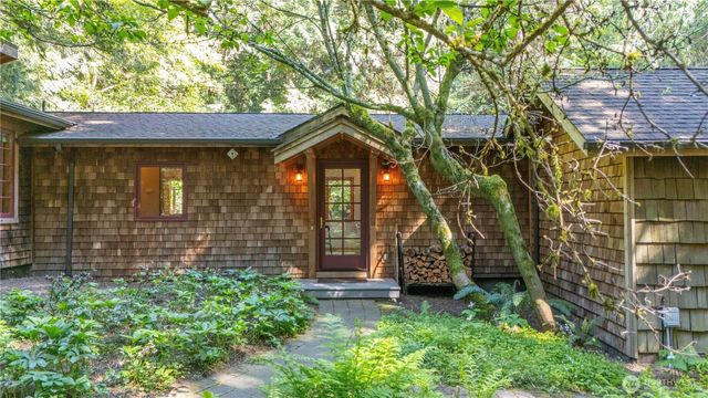 162 Miller Road, Friday Harbor, WA 98250