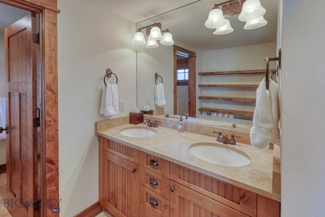 17 Manitou Loop, Big Sky, MT 59716