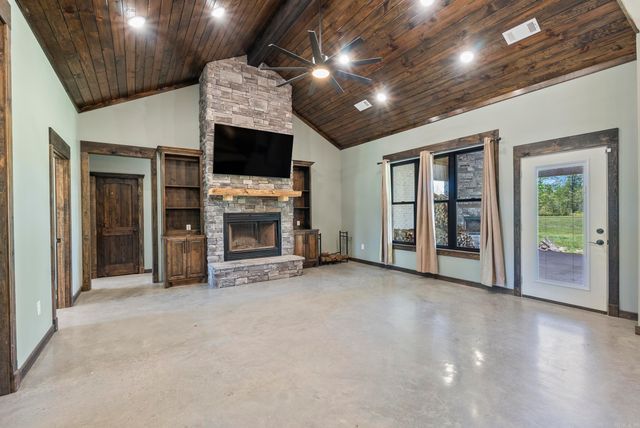 8899 Grant County Rd 75, Sheridan, AR 72150