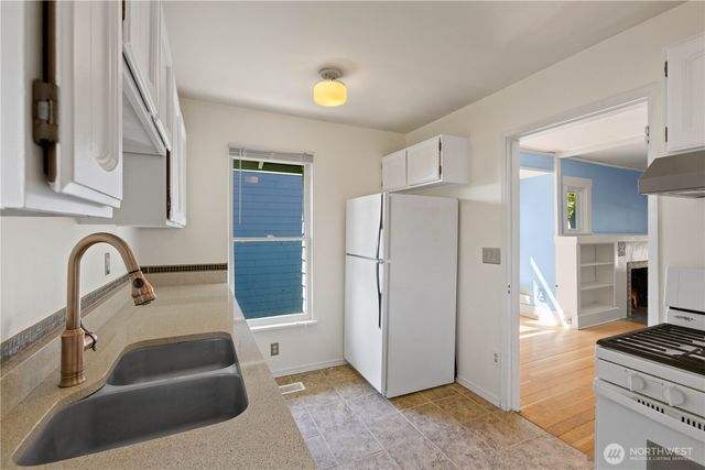 5442 35th Avenue SW, Seattle, WA 98126