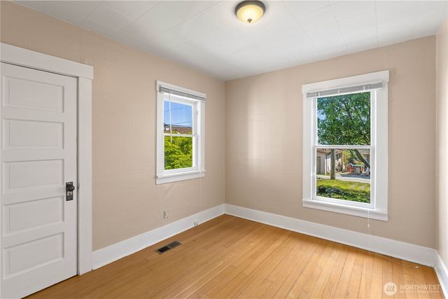 5442 35th Avenue SW, Seattle, WA 98126