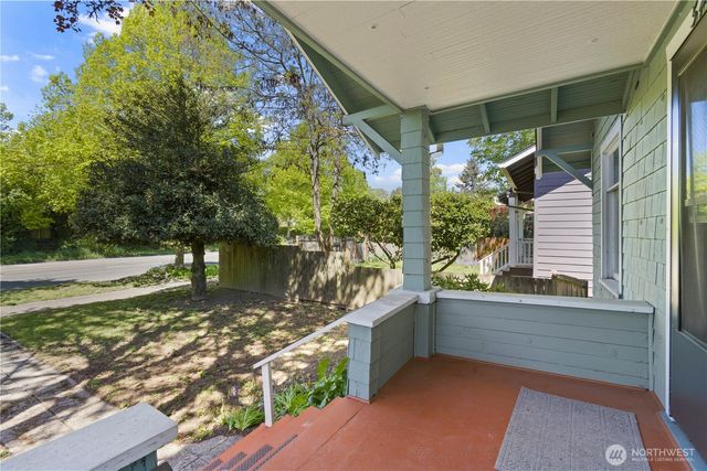 5442 35th Avenue SW, Seattle, WA 98126