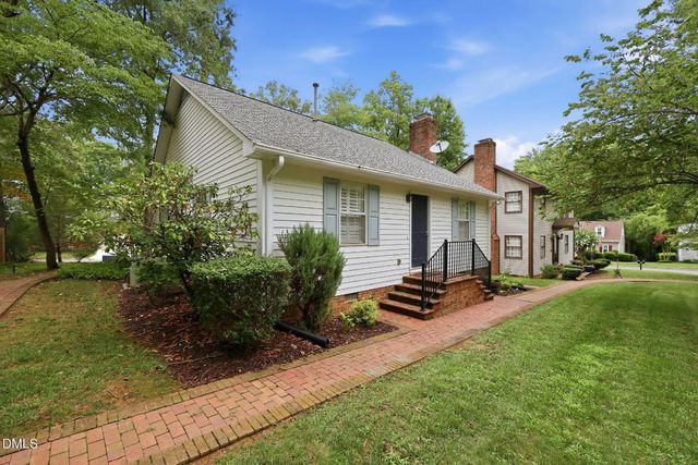 7 Willow Oak Street, Elon, NC 27244