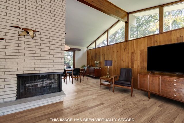 113 Standish Court, Madison, WI 53705