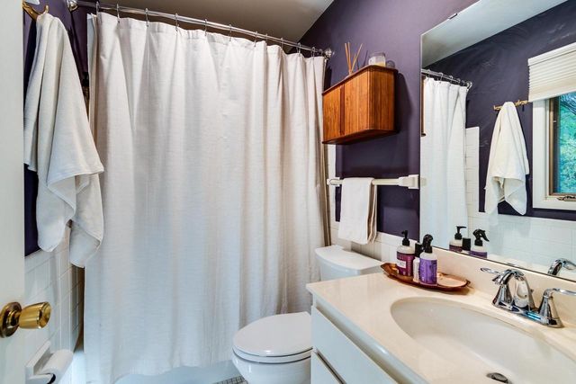 113 Standish Court, Madison, WI 53705