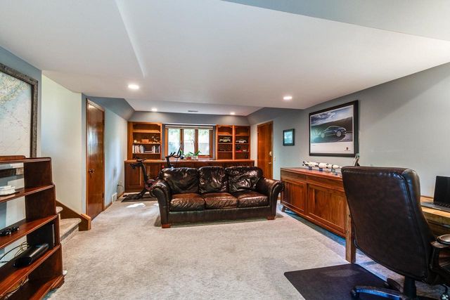 113 Standish Court, Madison, WI 53705