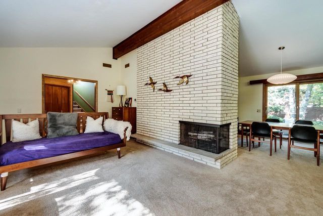 113 Standish Court, Madison, WI 53705