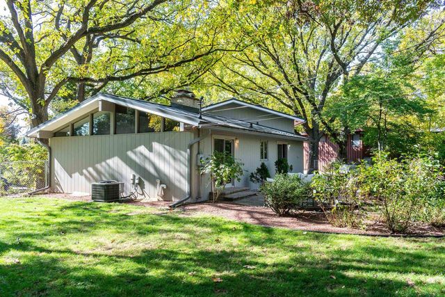 113 Standish Court, Madison, WI 53705