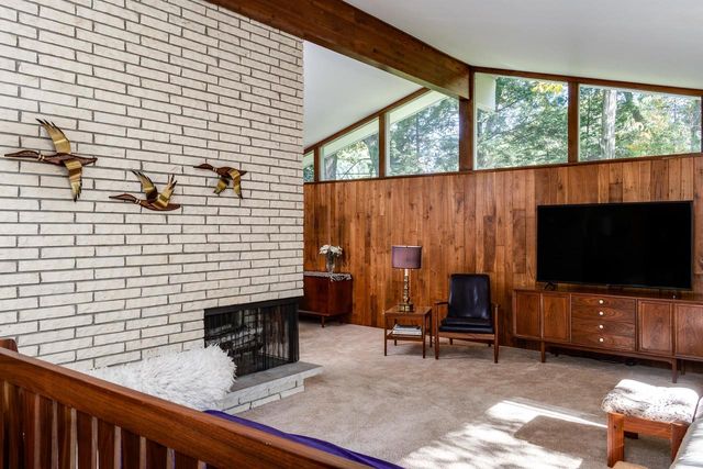 113 Standish Court, Madison, WI 53705