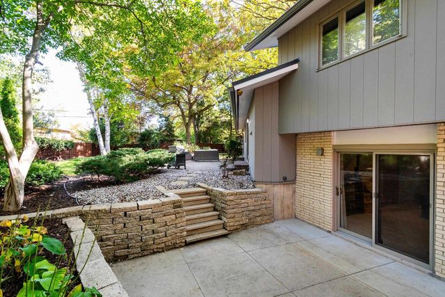 113 Standish Court, Madison, WI 53705