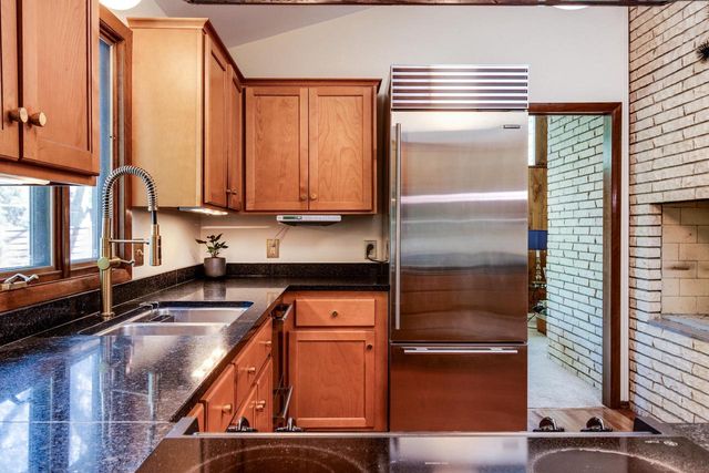 113 Standish Court, Madison, WI 53705
