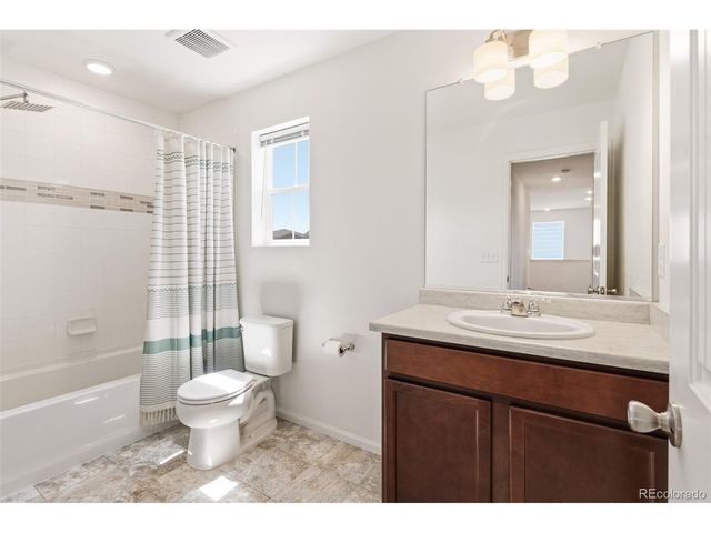 1916 Coopers Hawk Ct, Brighton, CO 80601