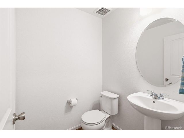 1916 Coopers Hawk Ct, Brighton, CO 80601