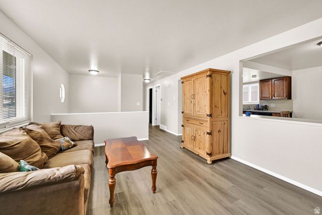 713 W 2200 N, Clinton, UT 84015