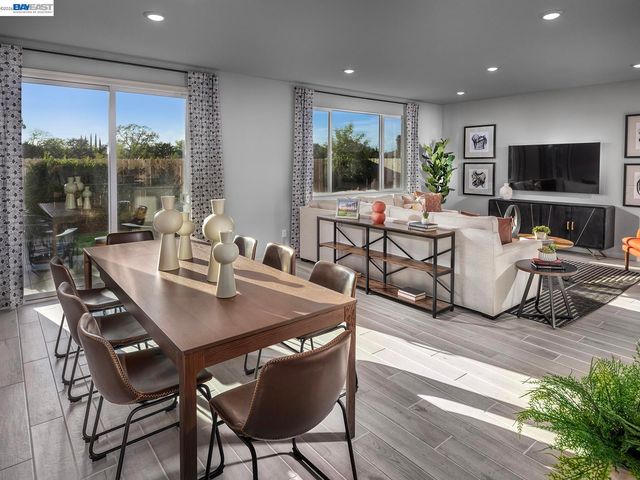5200 Kestrel St, Antioch, CA 94531
