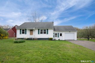 26 Barnum Road, Danbury, CT 06811