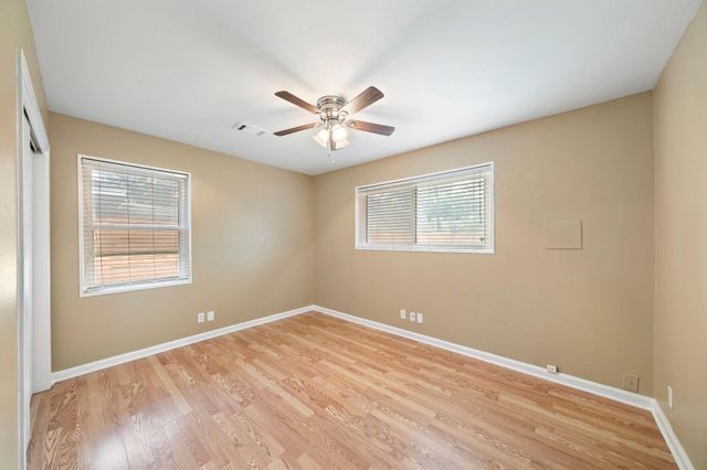 6523 Underhill Street, Houston, TX 77092