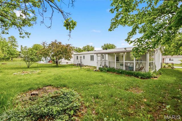 11 Denallen Drive, St Peters, MO 63376