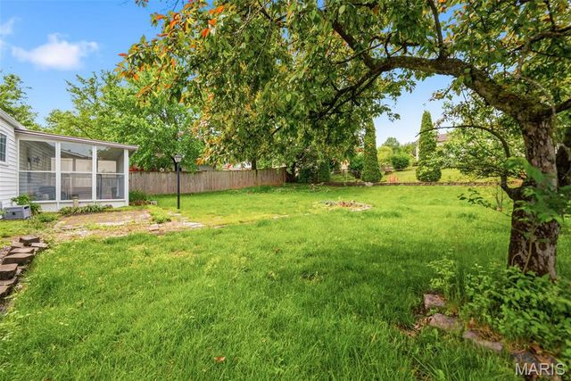 11 Denallen Drive, St Peters, MO 63376