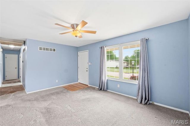 11 Denallen Drive, St Peters, MO 63376