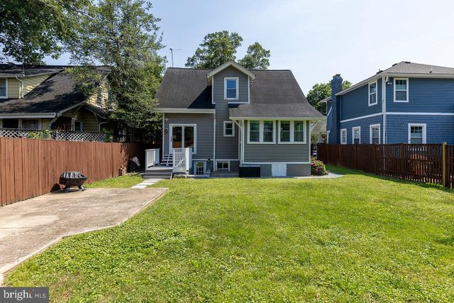 1355 MONTAGUE ST NW, Washington, DC 20011