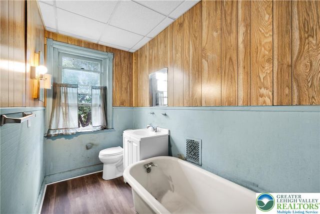 233 East Goepp Street, Bethlehem City, PA 18018