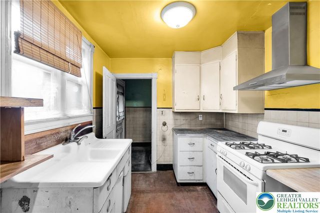 233 East Goepp Street, Bethlehem City, PA 18018
