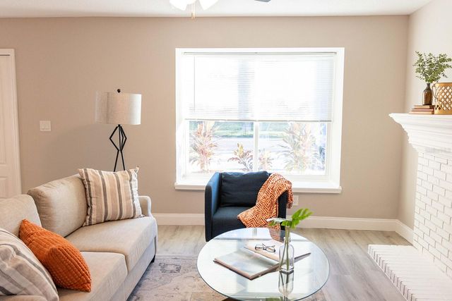 4433 W OKLAHOMA AVENUE, Tampa, FL 33616