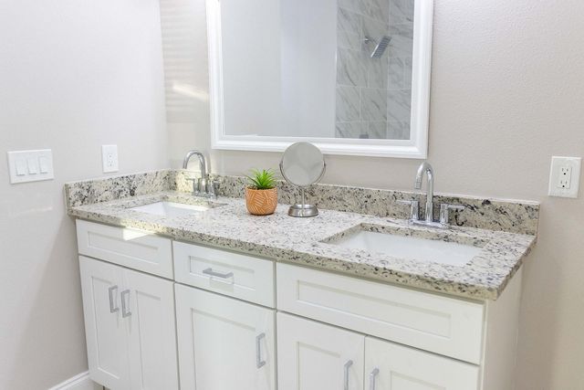 4433 W OKLAHOMA AVENUE, Tampa, FL 33616