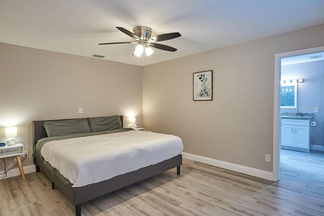 4433 W OKLAHOMA AVENUE, Tampa, FL 33616