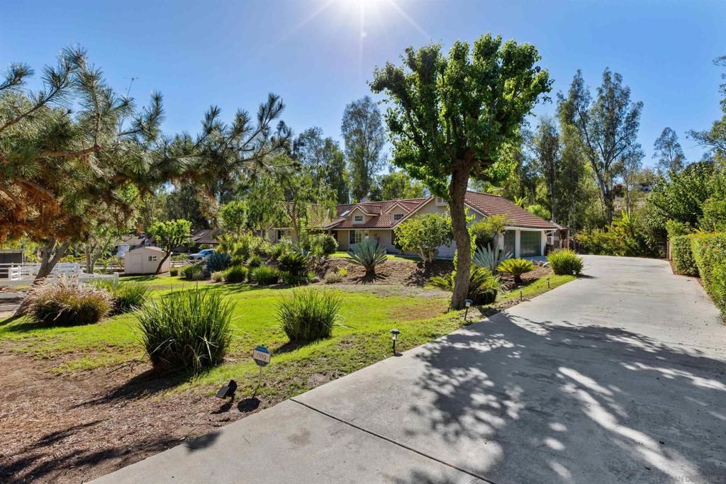 25790 Forest Dr, Escondido, CA 92026 — exterior