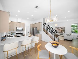 5209 Evans Ave A, Austin, TX 78751